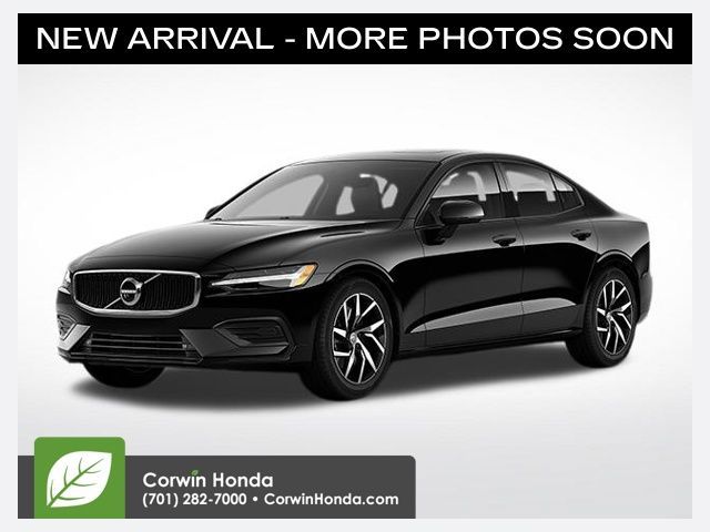 2020 Volvo S60 T6 Momentum