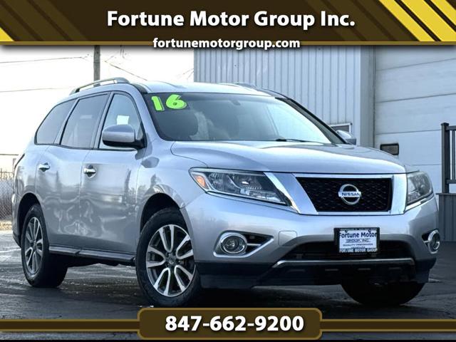 2016 Nissan Pathfinder SV