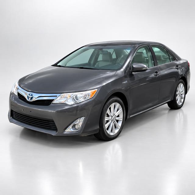 2014 Toyota Camry Hybrid XLE