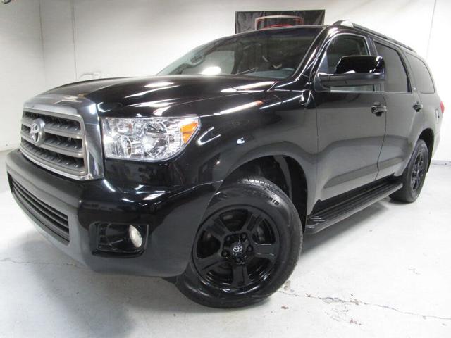 2010 Toyota Sequoia SR5 5.7L