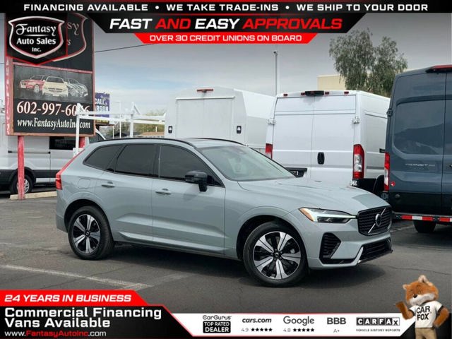 2024 Volvo XC60 Recharge Plug-In Hybrid Recharge T8 Core Dark Theme eA