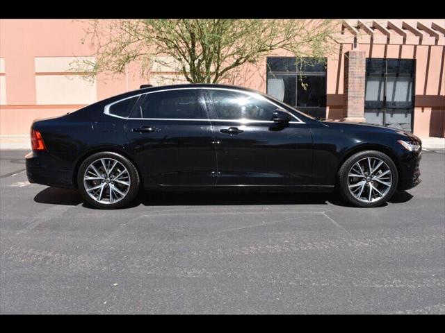 2017 Volvo S90 T5 Momentum