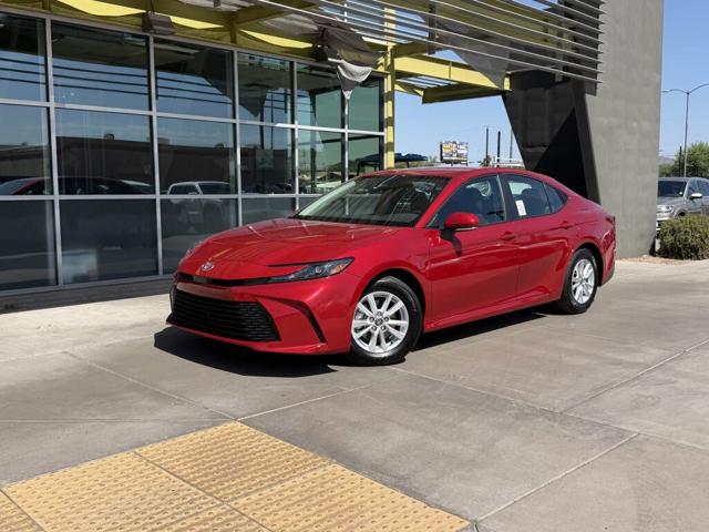2025 Toyota Camry LE FWD