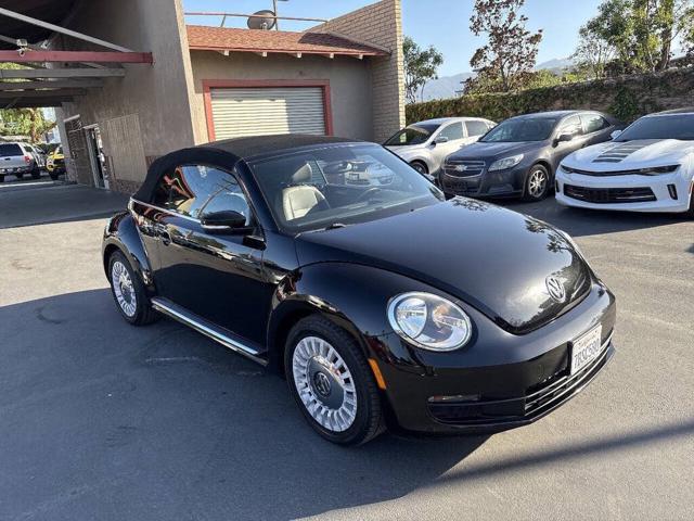 2013 Volkswagen Beetle 2.5L Convertible