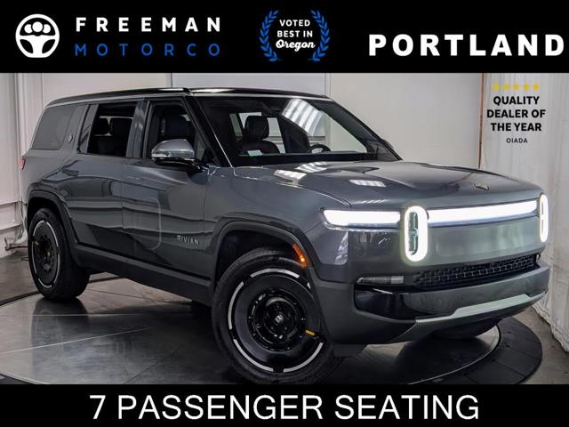 2025 Rivian R1S Adventure