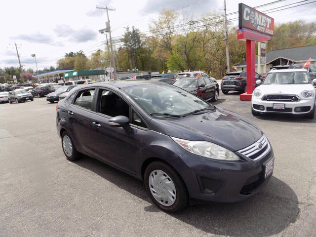 2013 Ford Fiesta SE