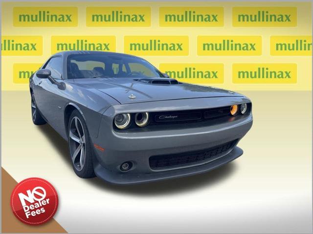 2017 Dodge Challenger R/T Shaker