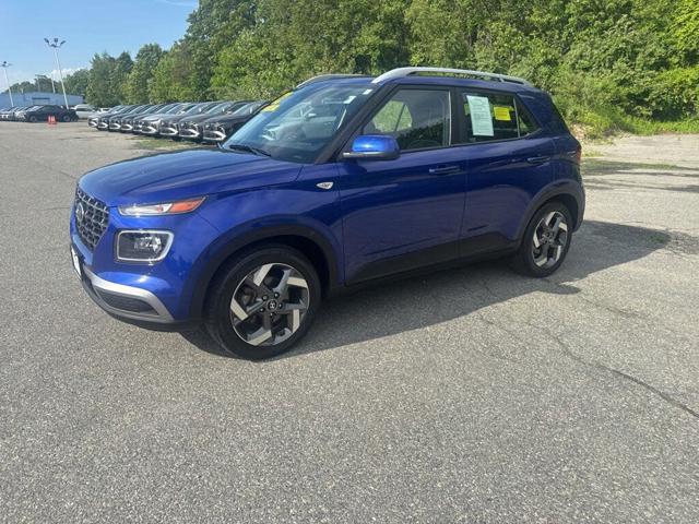 2022 Hyundai Venue Limited FWD