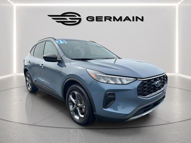 2025 Ford Escape ST-Line FWD
