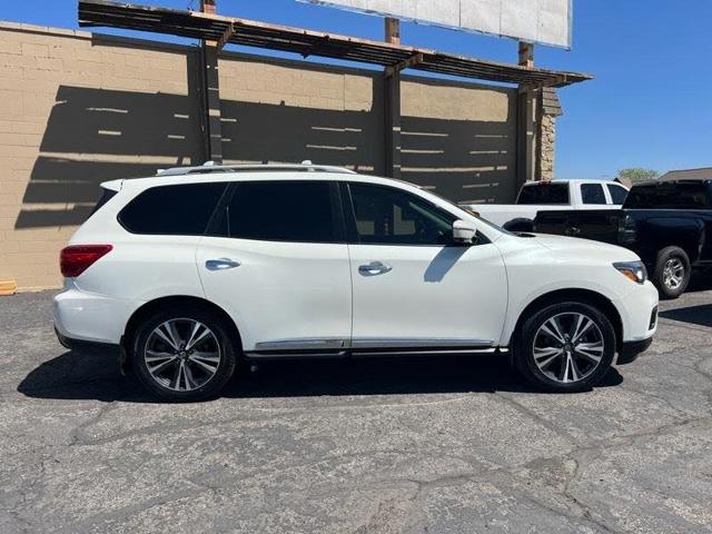 2019 Nissan Pathfinder Platinum