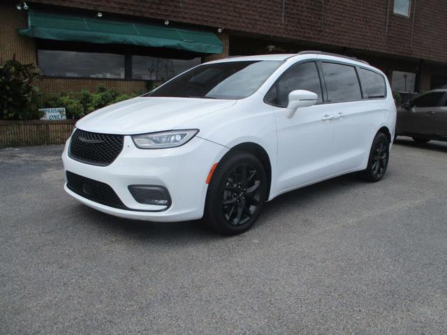 2021 Chrysler Pacifica Touring