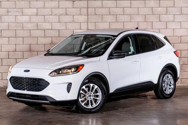 2022 Ford Escape SE FWD