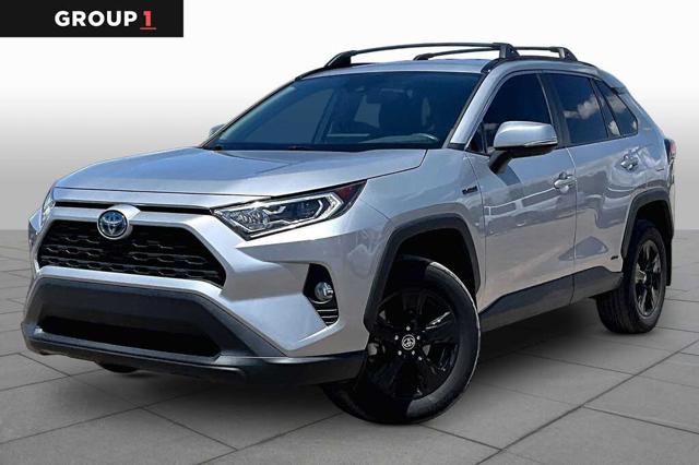 2020 Toyota RAV4 Hybrid XLE