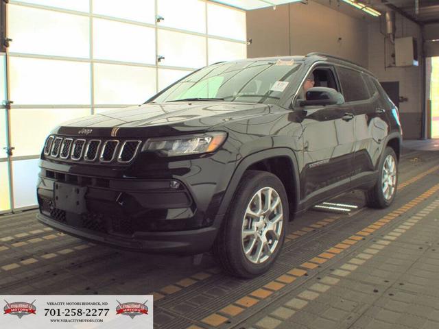 2023 Jeep Compass Latitude Lux