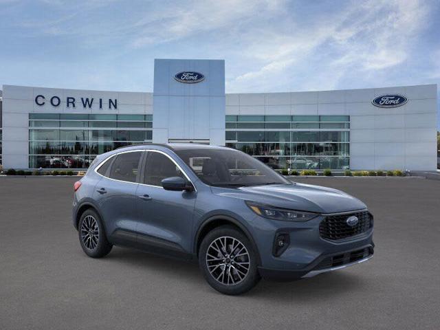 2025 Ford Escape FWD