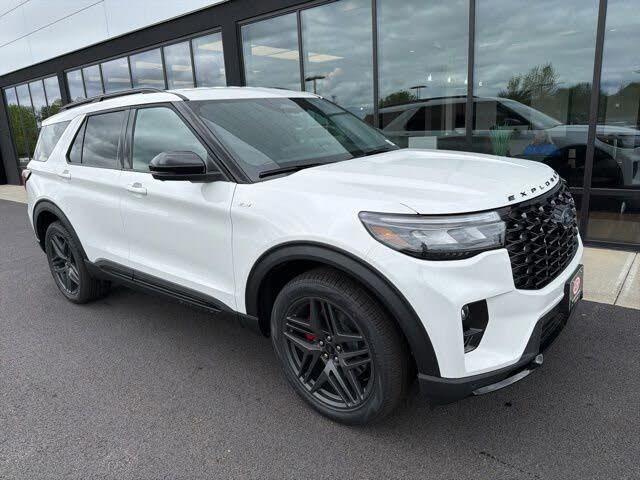 2026 Ford Explorer ST-Line AWD