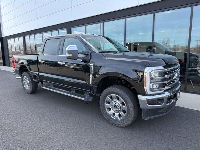 2026 Ford Super Duty F-350 SRW Lariat
