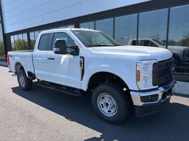 2026 Ford Super Duty F-350 SRW XL