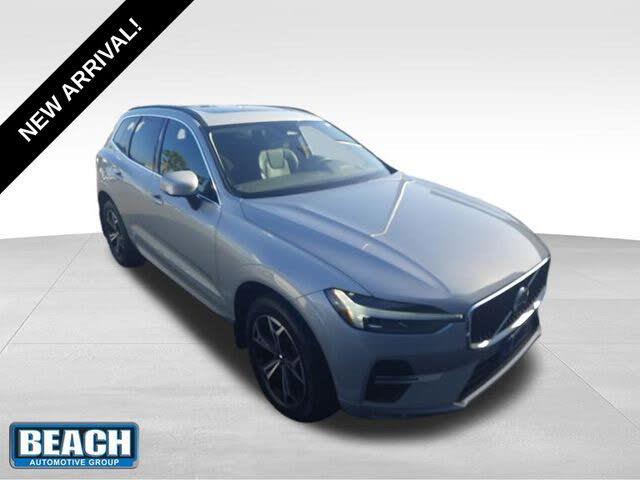 2022 Volvo XC60 B5 Momentum AWD