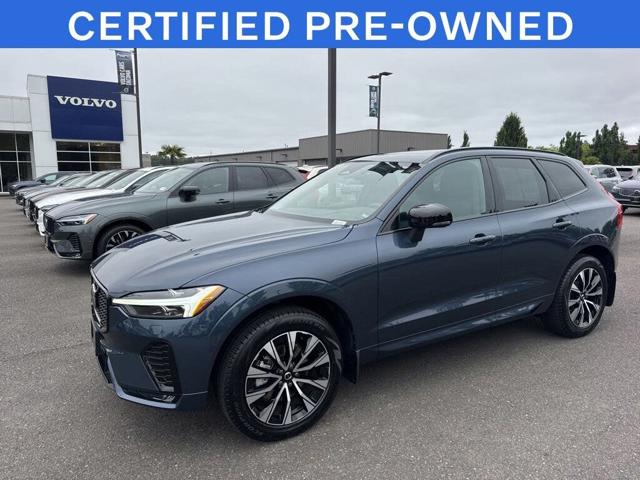 2025 Volvo XC60 B5 Core Dark Theme AWD