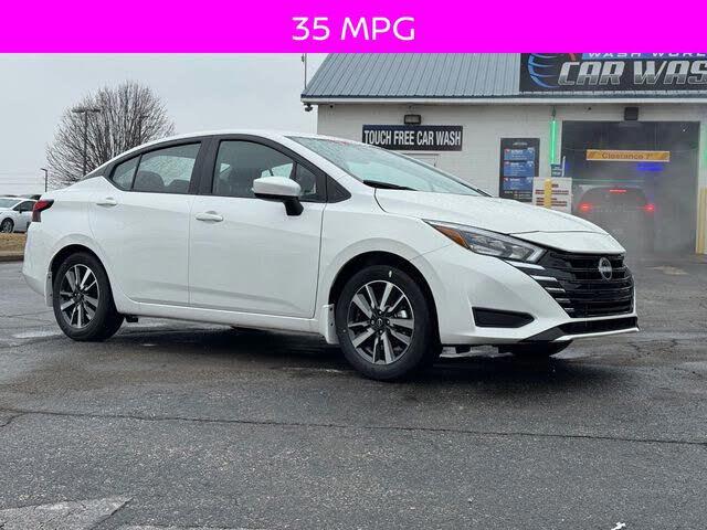 2025 Nissan Versa SV FWD