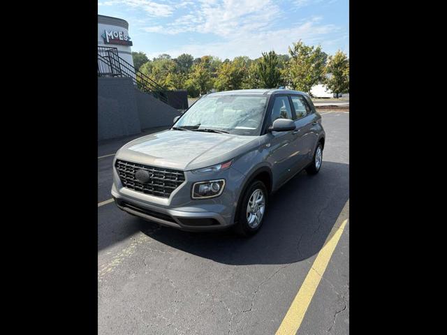 2023 Hyundai Venue SE