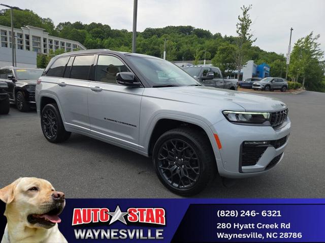 2026 Jeep Grand Cherokee Summit 4WD