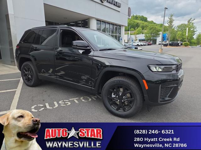 2026 Jeep Grand Cherokee Altitude 4WD