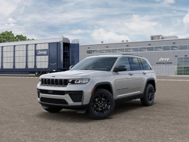 2026 Jeep Grand Cherokee Altitude 4WD