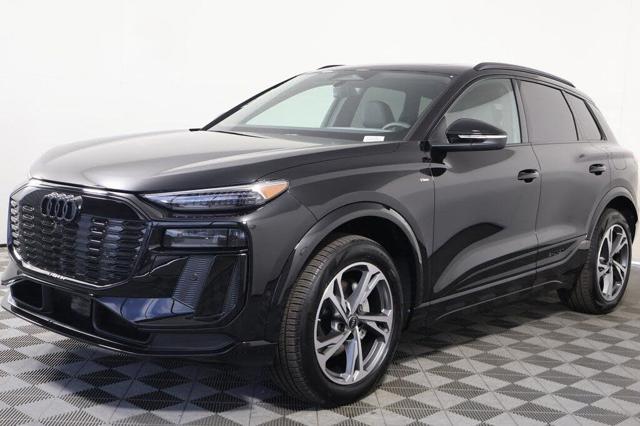 2027 Audi Q6 e-tron quattro Premium Plus