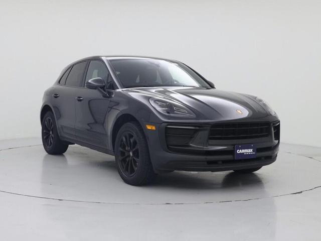 2022 Porsche Macan AWD