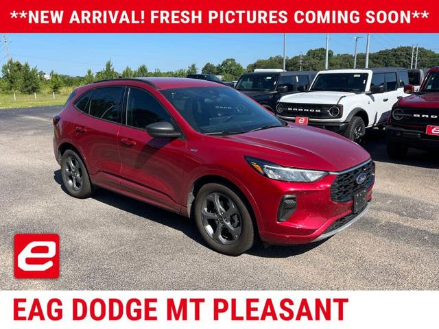 2023 Ford Escape ST-Line FWD