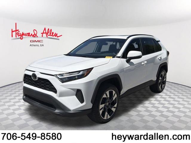 2022 Toyota RAV4 XLE FWD