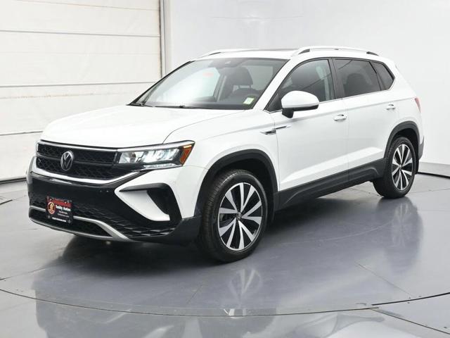 2023 Volkswagen Taos SE 4Motion