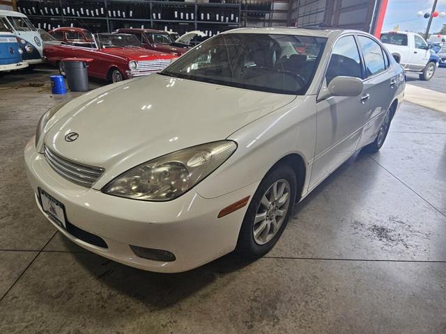 2002 Lexus ES 300 Base