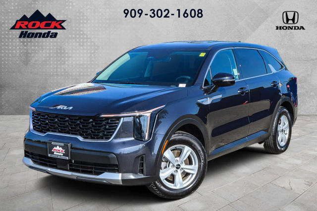 2026 Kia Sorento LX FWD