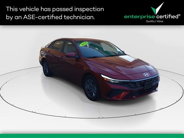 2024 Hyundai Elantra SEL FWD