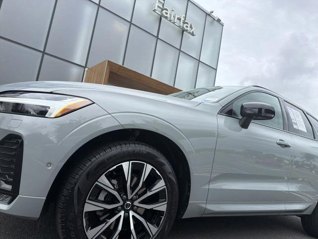 2025 Volvo XC60 B5 Plus Dark Theme AWD
