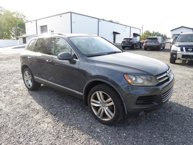2013 Volkswagen Touareg VR6 Sport