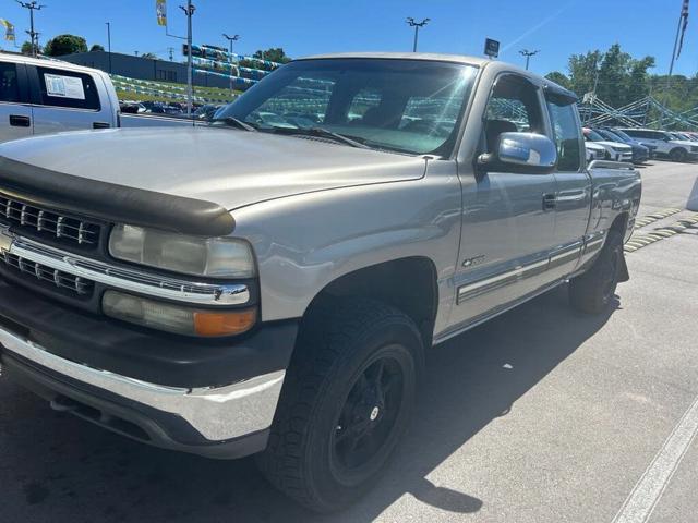 2001 Chevrolet Silverado 1500 LS