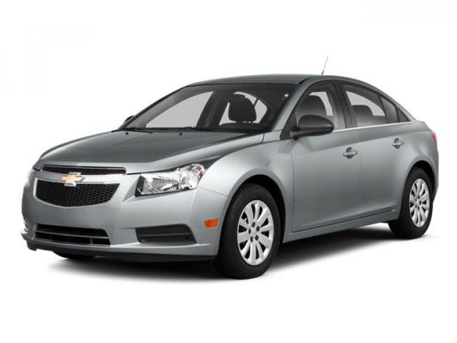 2013 Chevrolet Cruze LS Sedan FWD