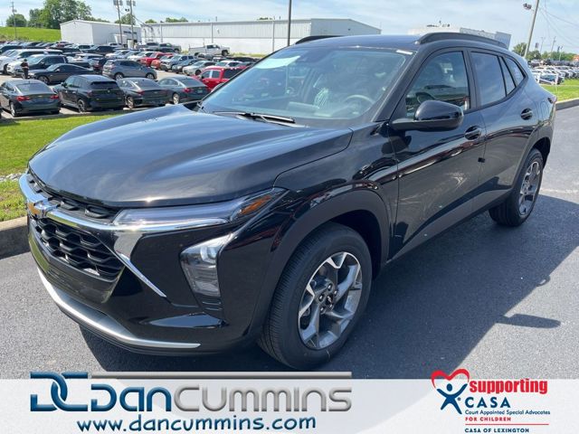 2026 Chevrolet Trax LT FWD