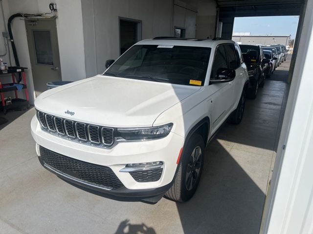 2025 Jeep Grand Cherokee 4xe 4WD