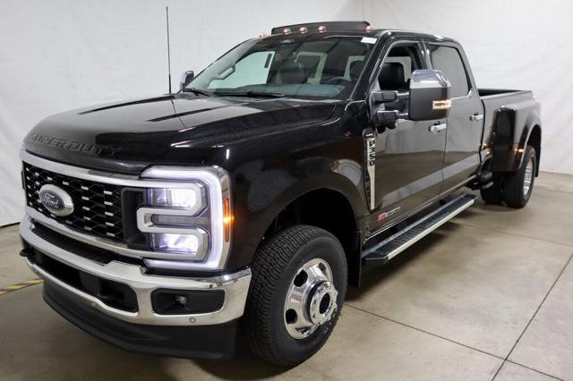 2026 Ford Super Duty F-350 DRW Lariat