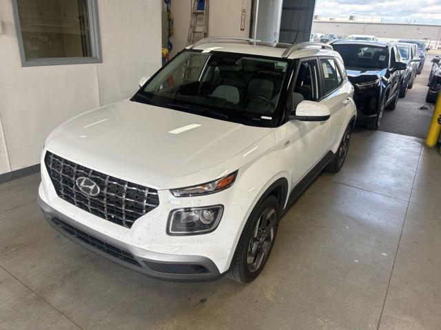 2025 Hyundai Venue SEL FWD