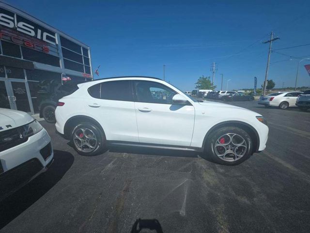 2023 Alfa Romeo Stelvio Ti