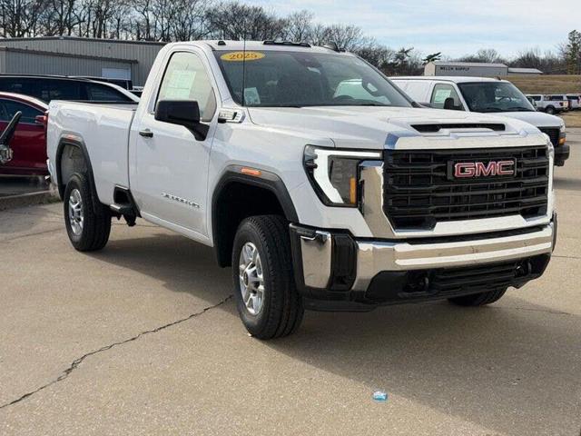 2025 GMC Sierra 2500HD Pro