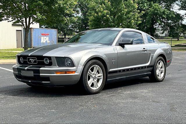 2008 Ford Mustang V6 Coupe RWD