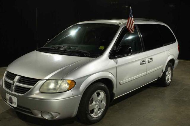 2005 Dodge Grand Caravan SXT