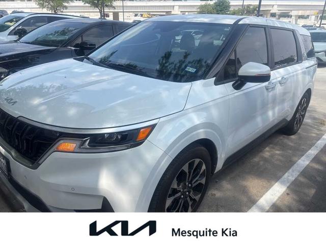 2023 Kia Carnival EX FWD